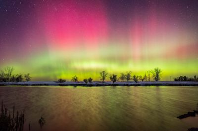 The northern lights were visible from Leola’s Lundquist Dam last Wednesday night following a strong geomagnetic storm. (April 7, 2022) (Jeremy Cox | McPherson County Herald, Leola, South Dakota)